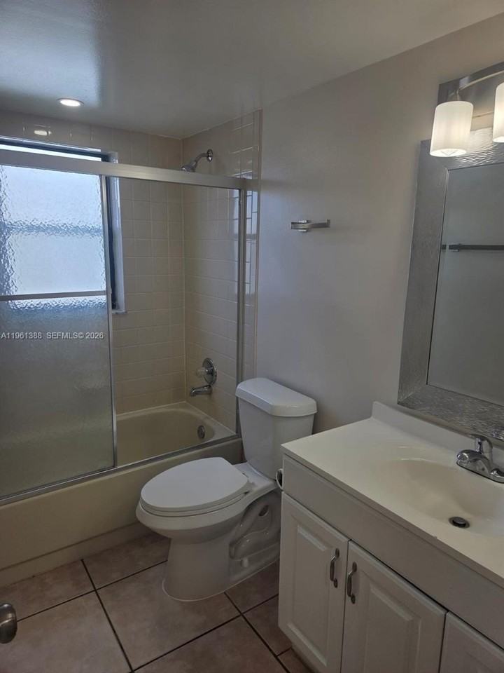 11342 Taft St #11342 - Photo 6 of 16