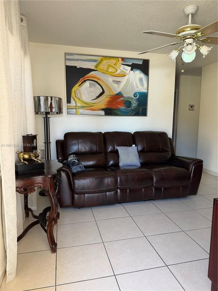 4761 Nw Flagler Ter #4763 - Photo 2 of 31