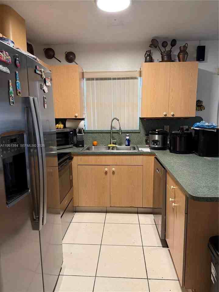 4761 Nw Flagler Ter #4763 - Photo 6 of 31