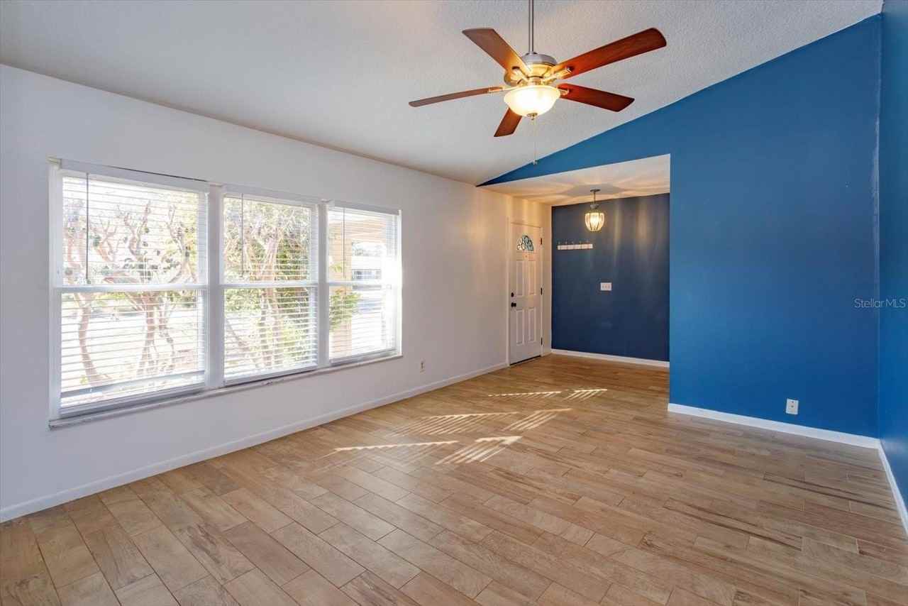 8437 Alveron Ave - Photo 3 of 20