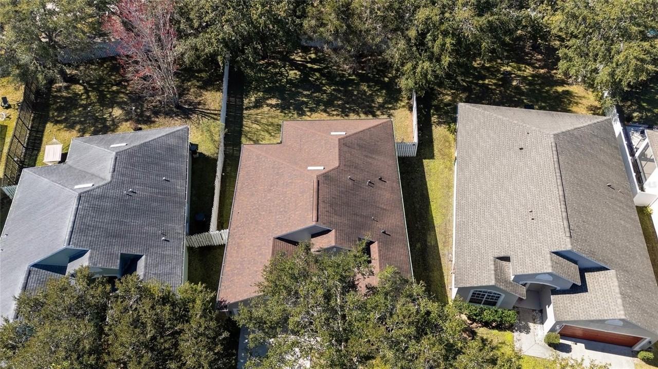 6274 Glenn Cliff Way - Photo 4 of 41