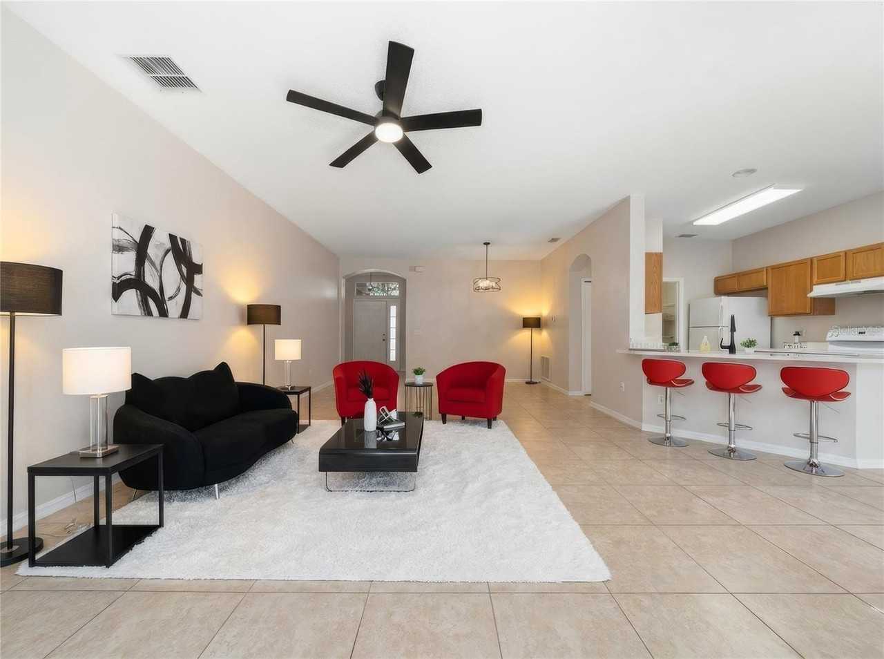 6274 Glenn Cliff Way - Photo 7 of 41