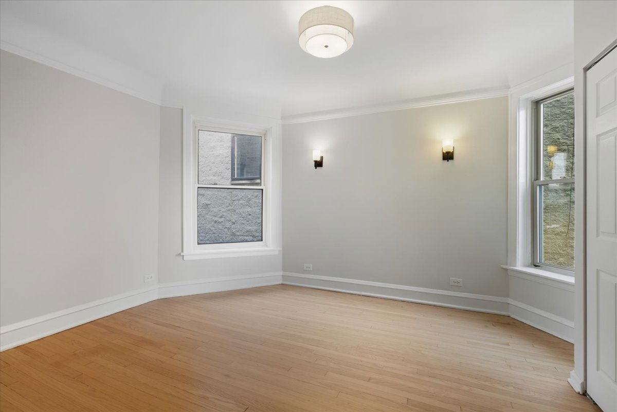 6136 N Mozart St #4B - Photo 7 of 8