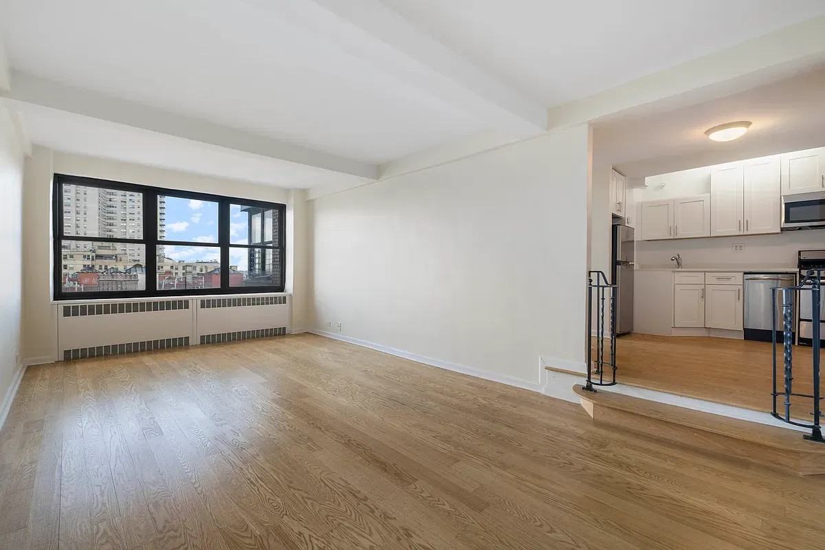 930 Grand Concourse - Photo 6 of 8