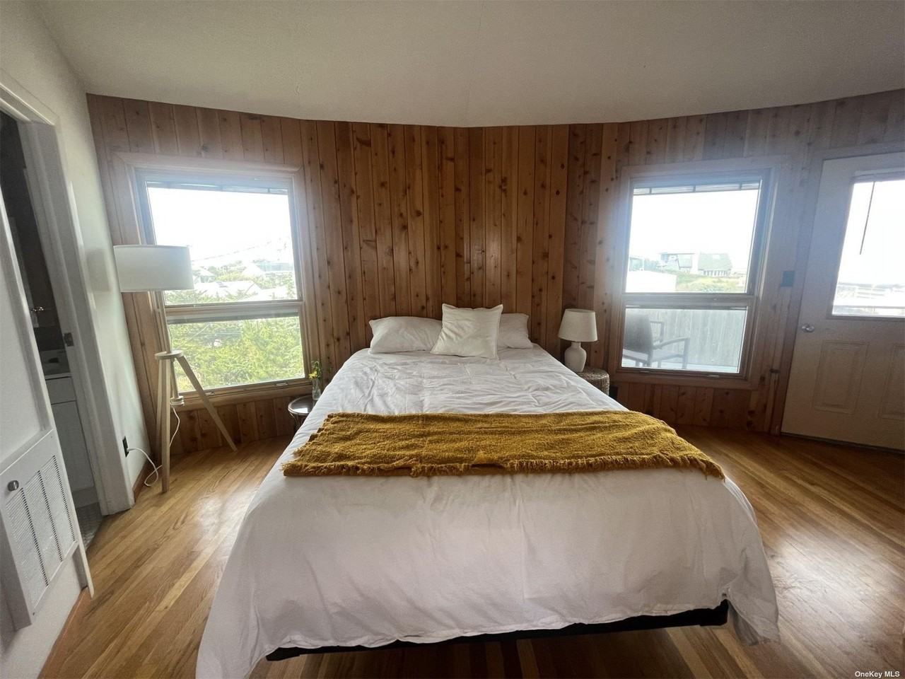 85 Bungalow Walk - Photo 7 of 14