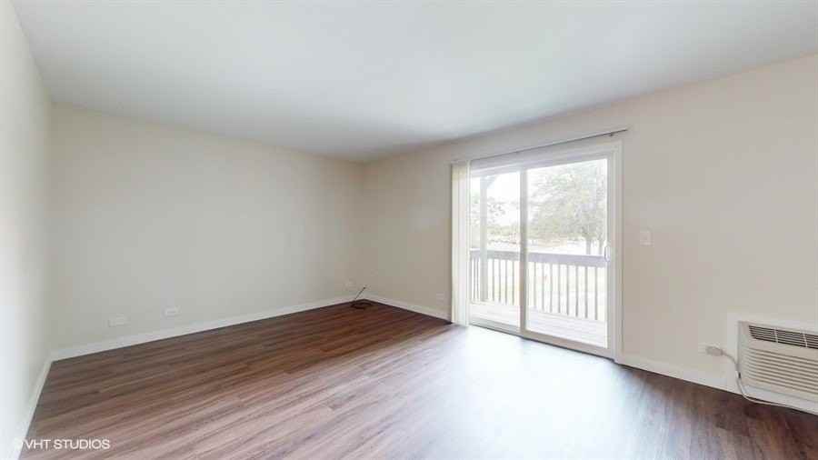 29W542 Country Ridge Dr Apt A #A - Photo 4 of 12