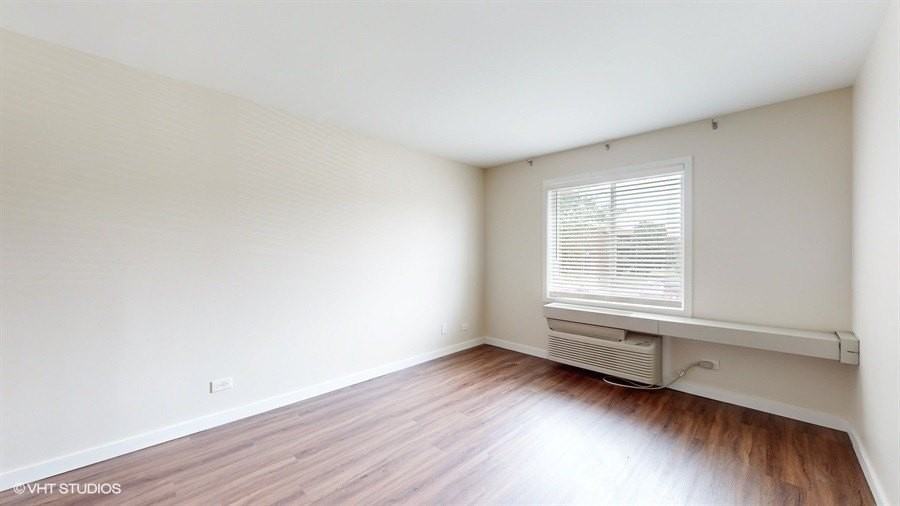 29W542 Country Ridge Dr Apt A #A - Photo 6 of 12