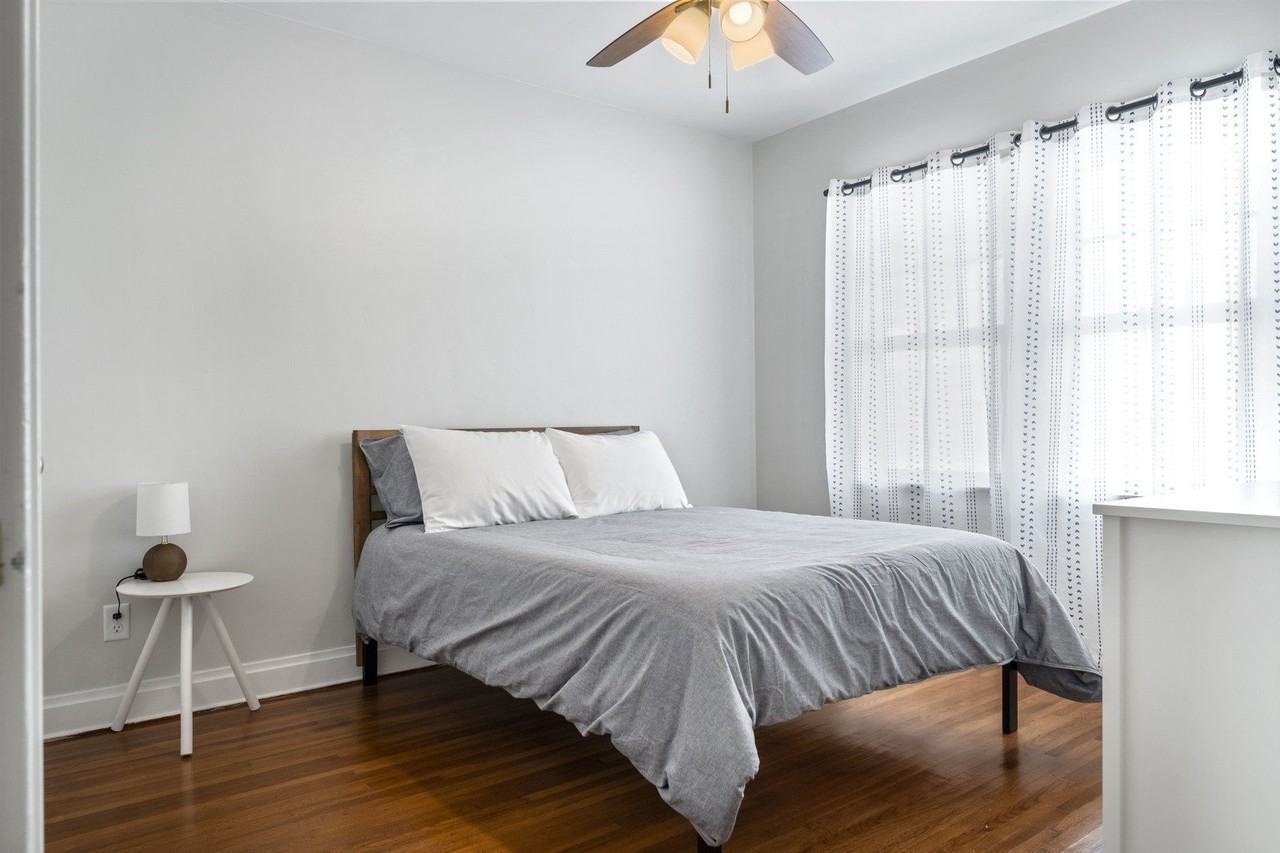 1223 E Oakland Ave - Photo 6 of 19