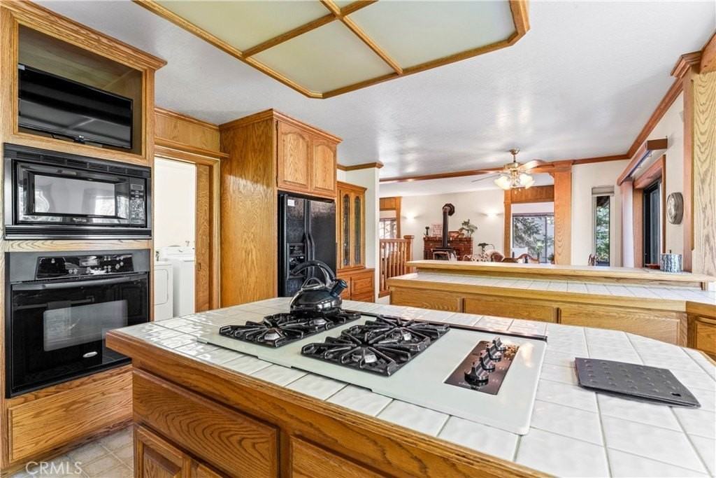 24250 Horst Dr - Photo 6 of 29