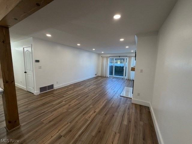 77 Atterbury Blvd Apt 101 #101 - Photo 7 of 22