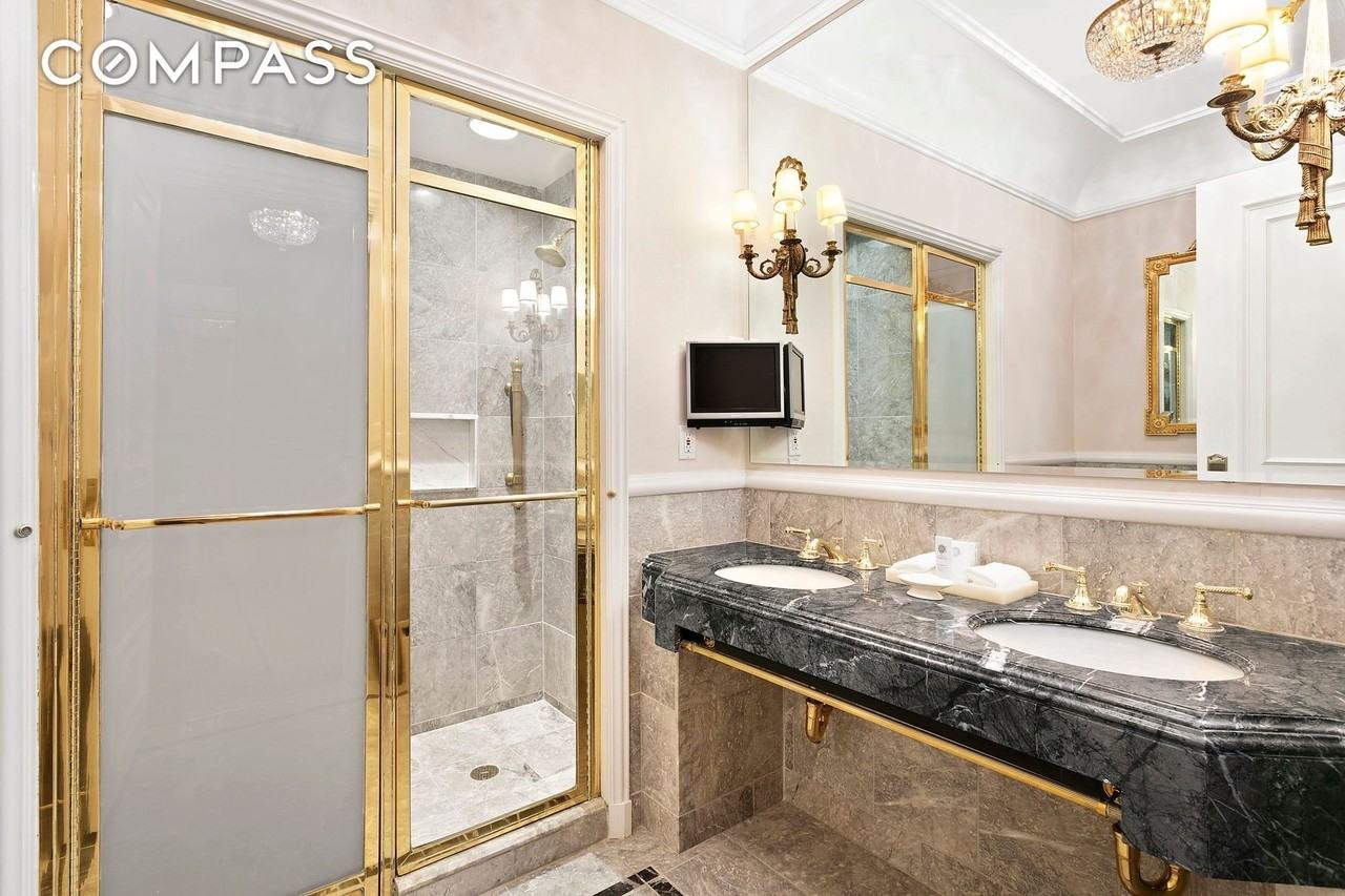 2 E 55th St #1116 - Photo 6 of 13