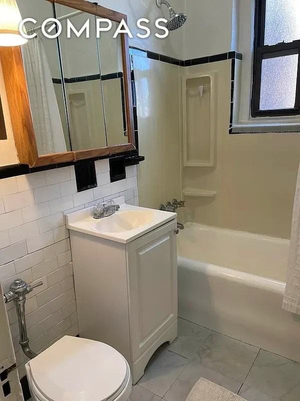 4414 Newtown Rd #5L - Photo 5 of 6