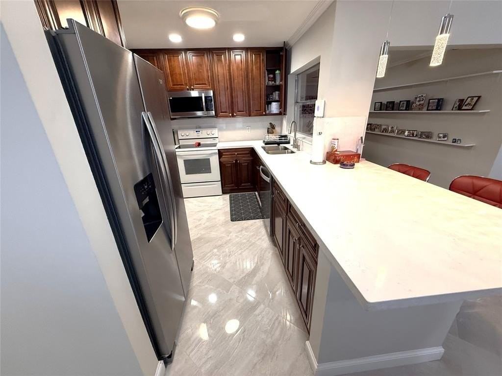 2528 Sw Natura Blvd - Photo 6 of 12