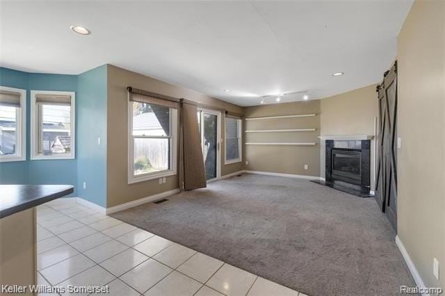 27823 Roy St - Photo 6 of 37