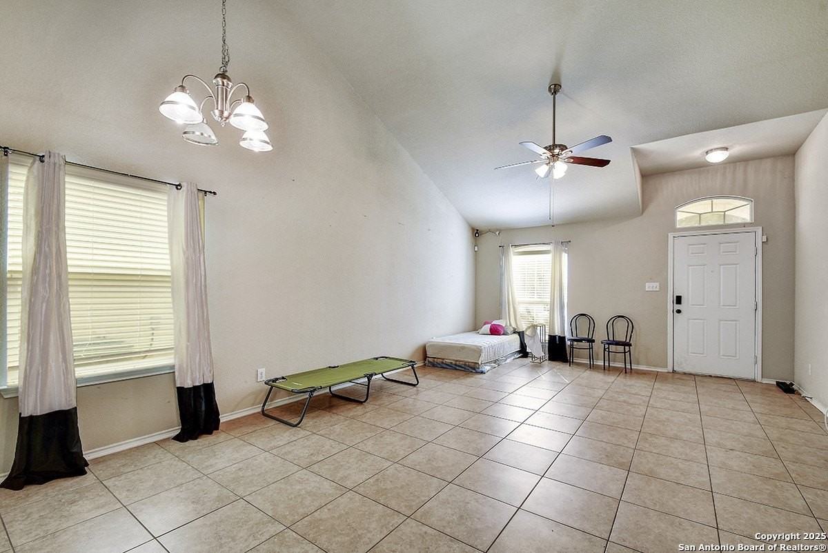 12207 Hamlin Crk - Photo 5 of 23