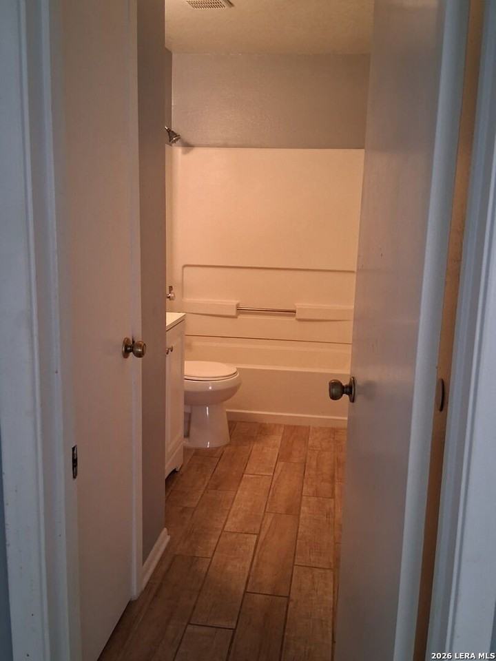 10435 Canyon Vlg - Photo 4 of 6