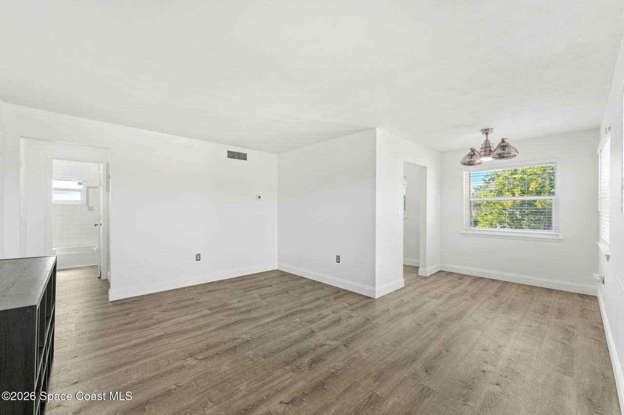 411 Madison Ave Apt N202 #N202 - Photo 5 of 27