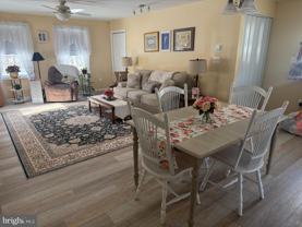 Bonaparte Ave - Photo 1 of 1