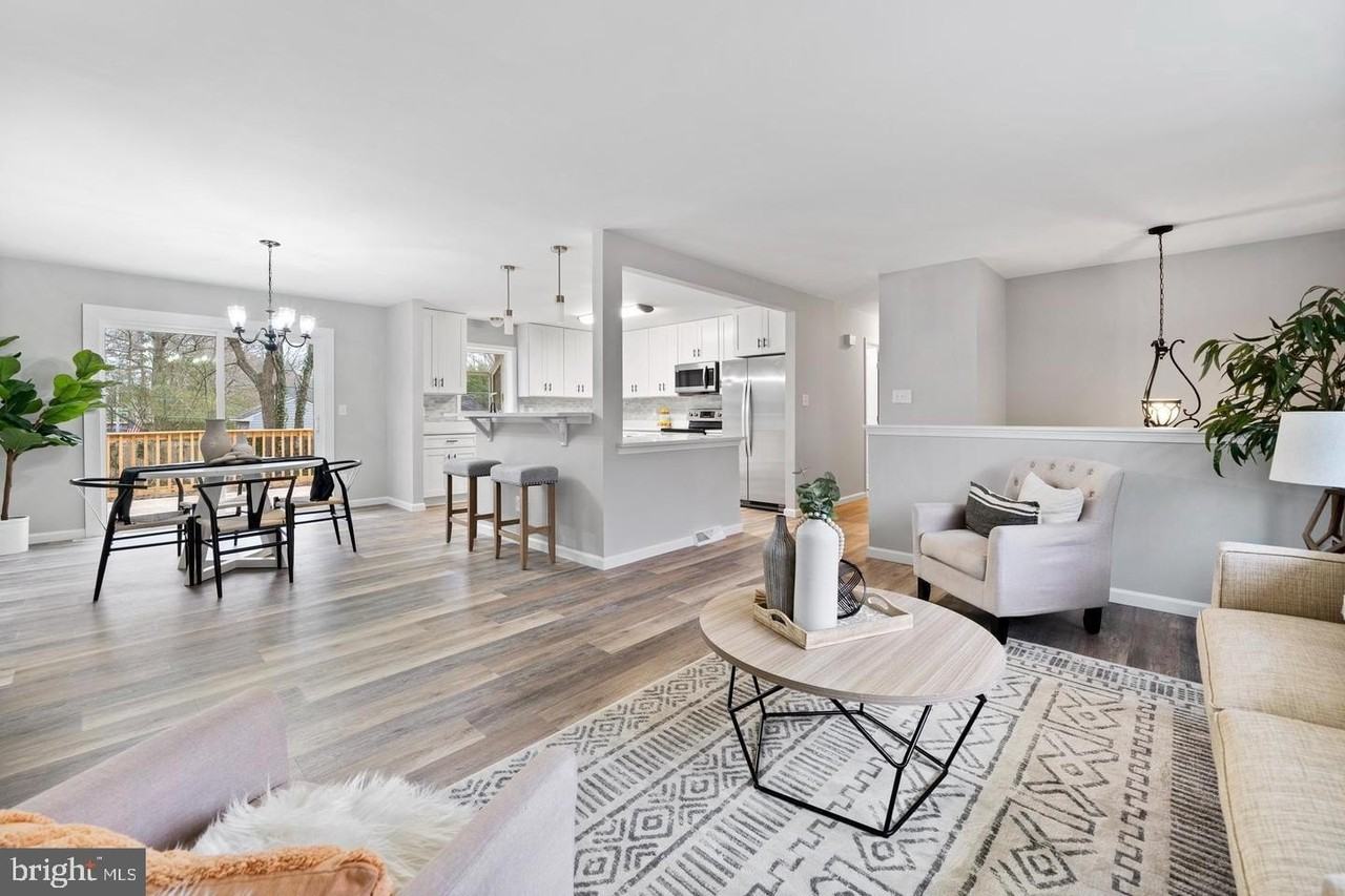 45867 Broun Ter - Photo 2 of 12