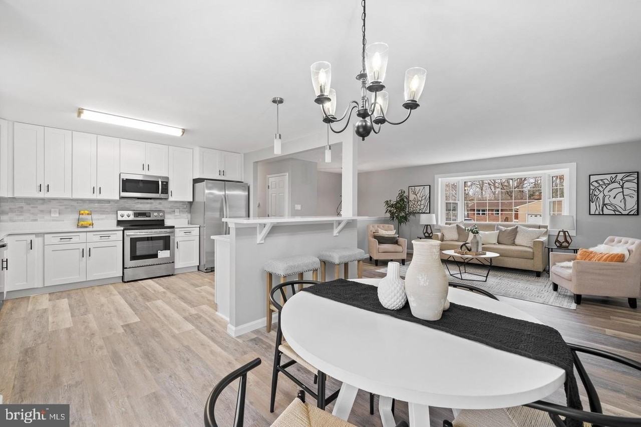 45867 Broun Ter - Photo 3 of 12