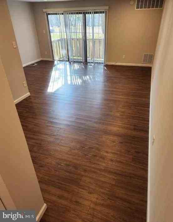 2115 Woodhollow Dr - Photo 5 of 26