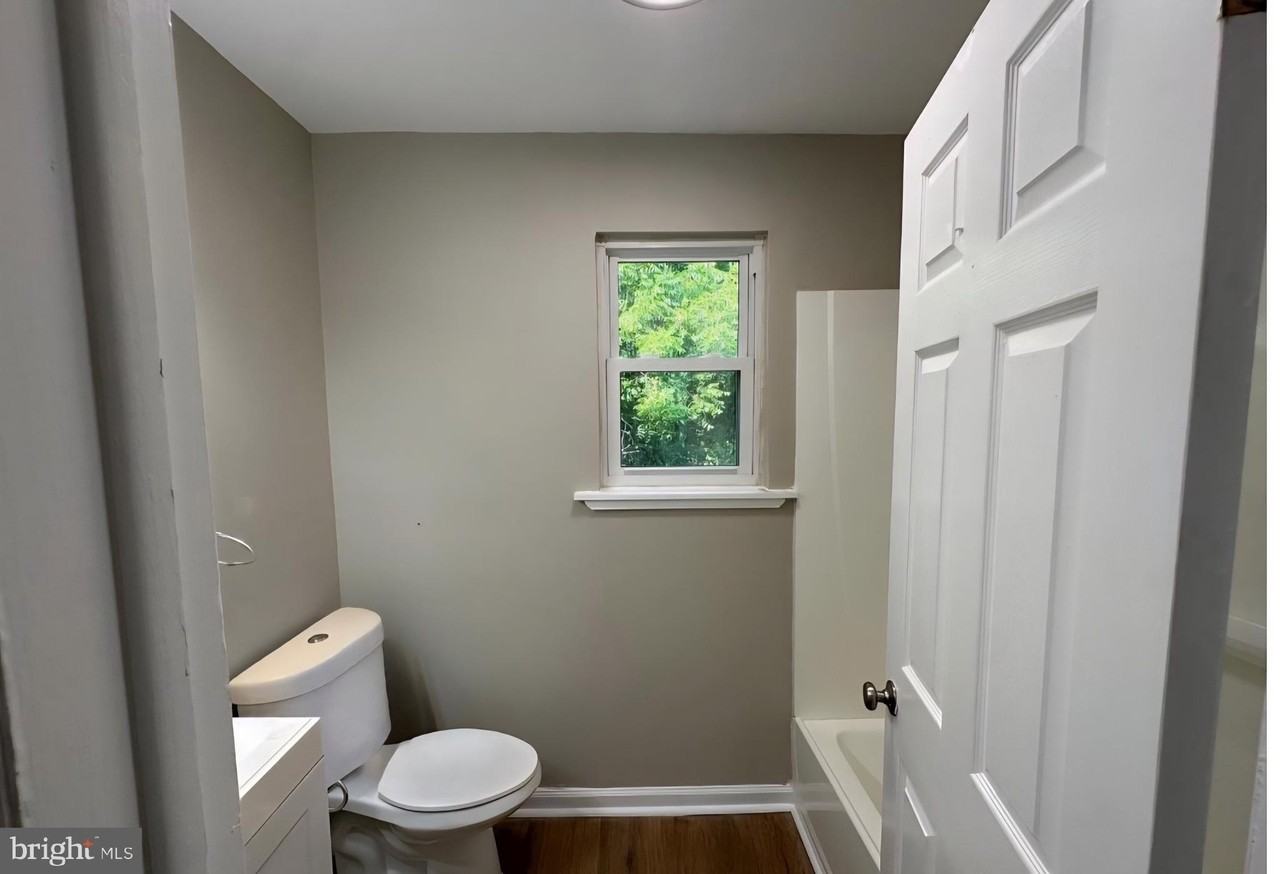 574 W Loch Lomond Dr - Photo 5 of 11