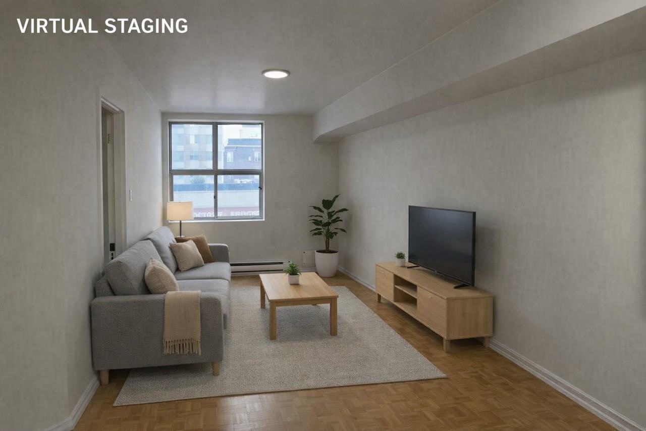 126 Dundas St E - Photo 4 of 8