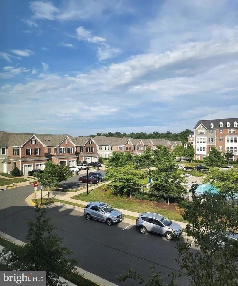 25552 Casale Ter - Photo 3 of 23