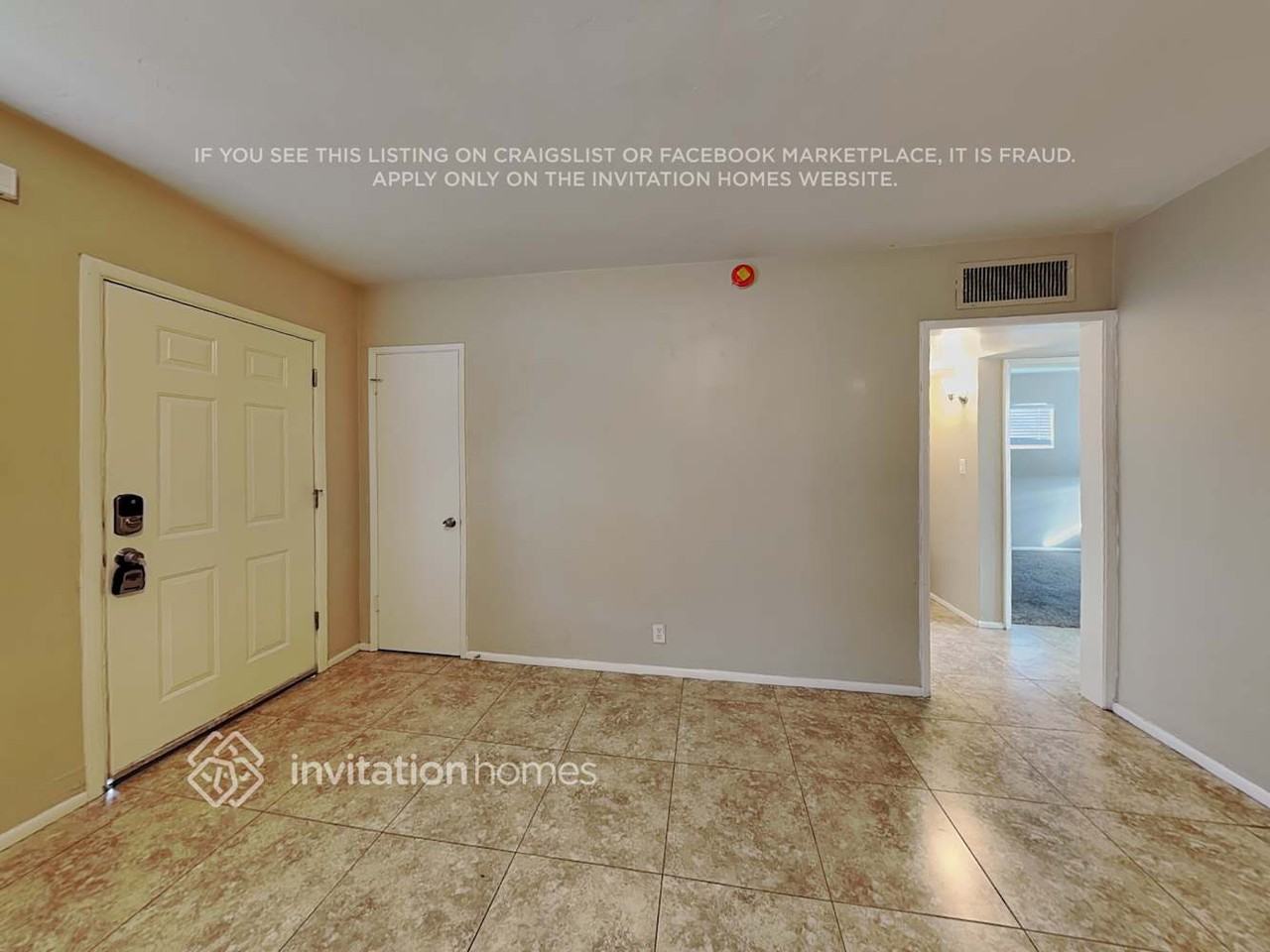 2039 E Osborn Rd - Photo 3 of 18