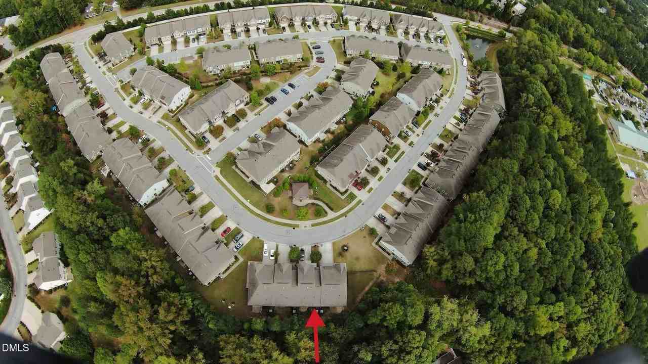 467 Methven Grove Dr - Photo 3 of 37