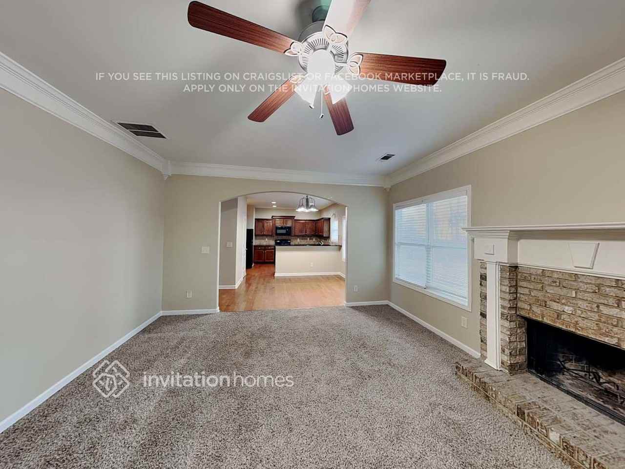 3667 Vine Springs Trce - Photo 4 of 21