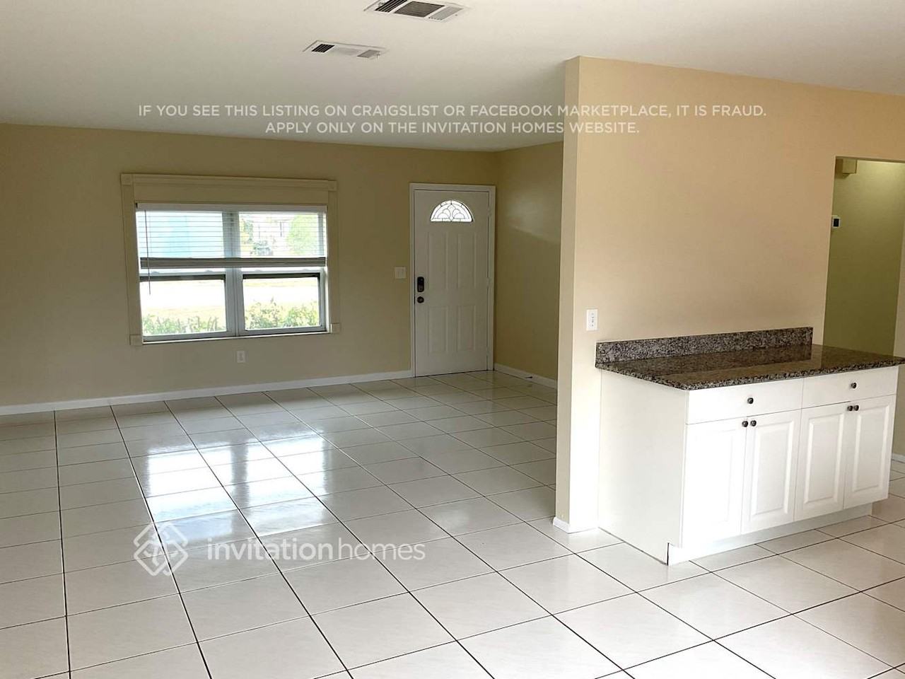 785 Sw Belmont Cir - Photo 3 of 12