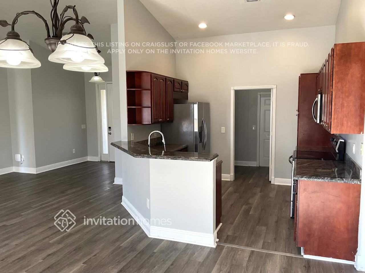 1462 Sw California Blvd - Photo 5 of 15