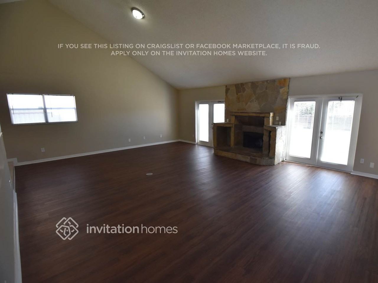 1737 Grand Oak Dr - Photo 3 of 13