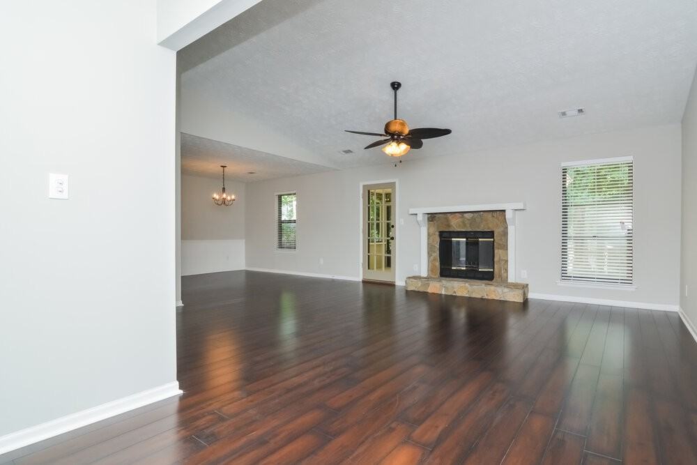 3747 Willow Wood Way - Photo 4 of 15