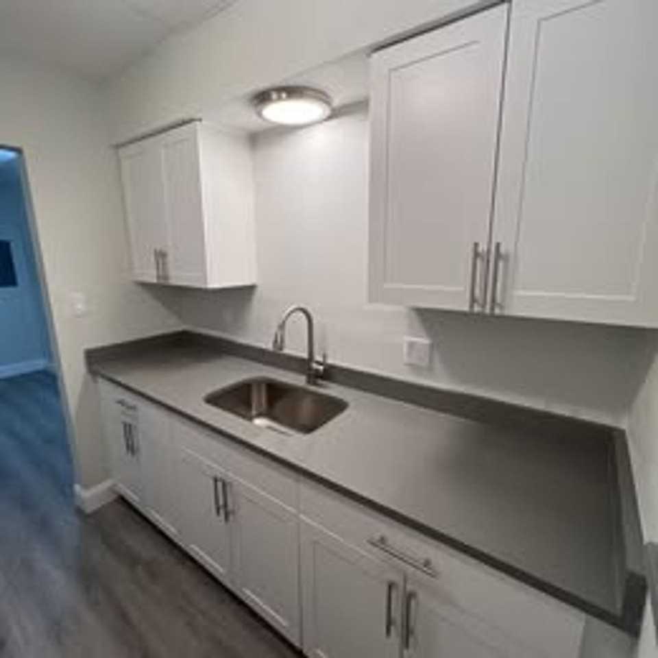 3232 On Fruitville - Photo 3 of 26