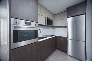 Yonge St & Davisville Ave #219 - Photo 1 of 1