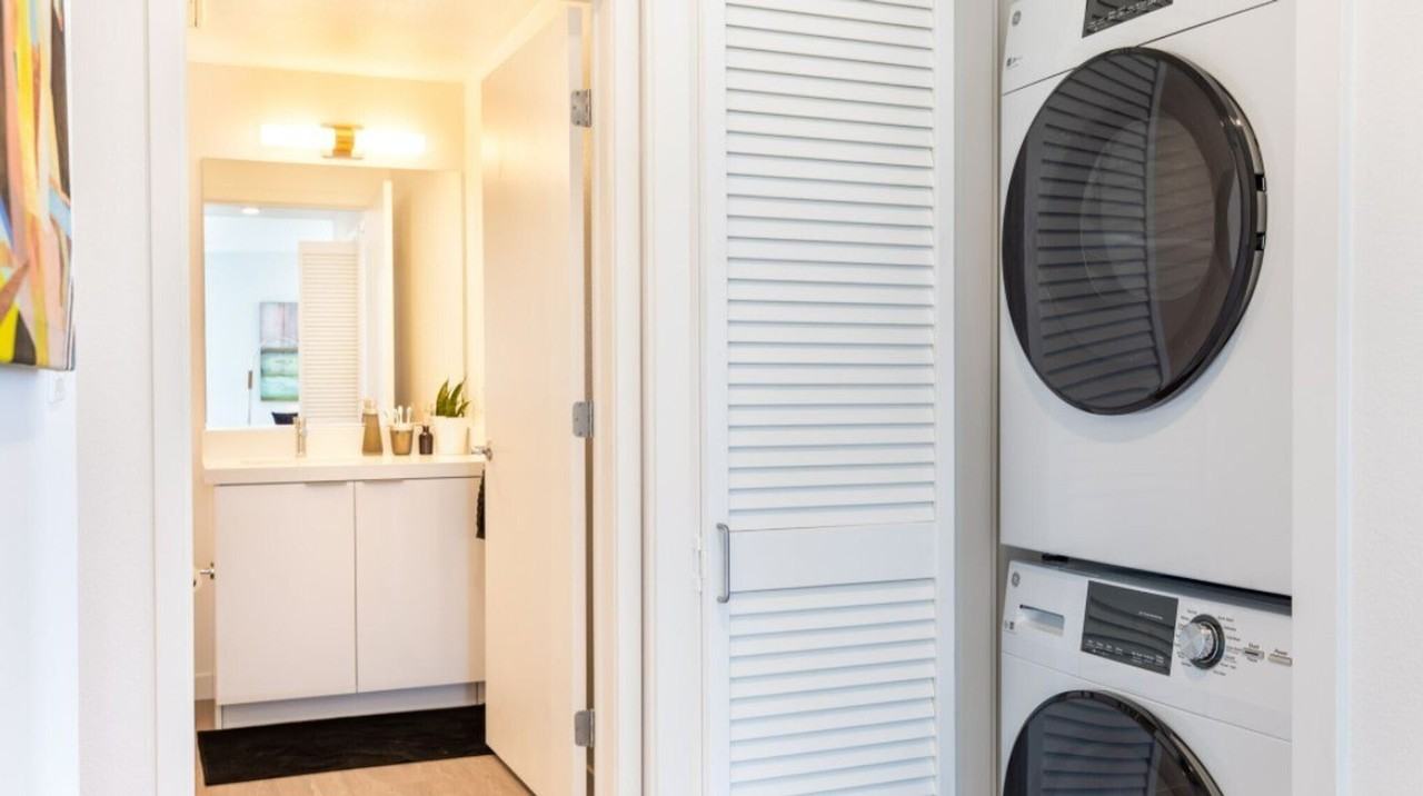 Aquatic Shattuck - Photo 2 of 50