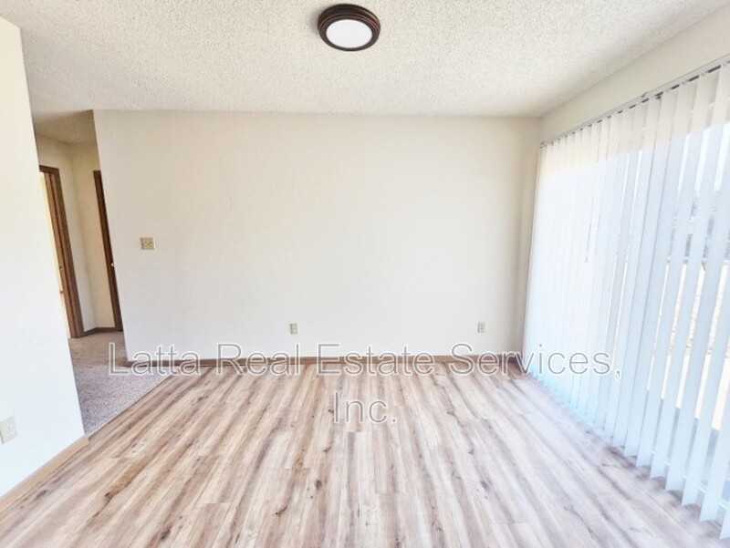 805 Johnson Cir #A - Photo 5 of 11