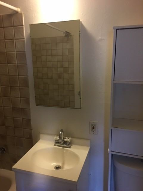 1854 Robin Lane - Photo 2 of 50