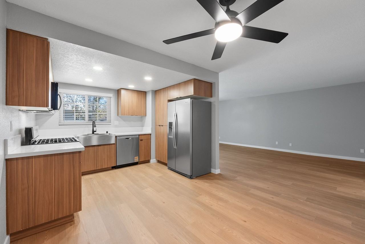 Countrywood Apartments - Photo 4 of 44