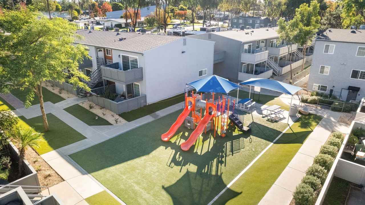 Countrywood Apartments - Photo 3 of 30