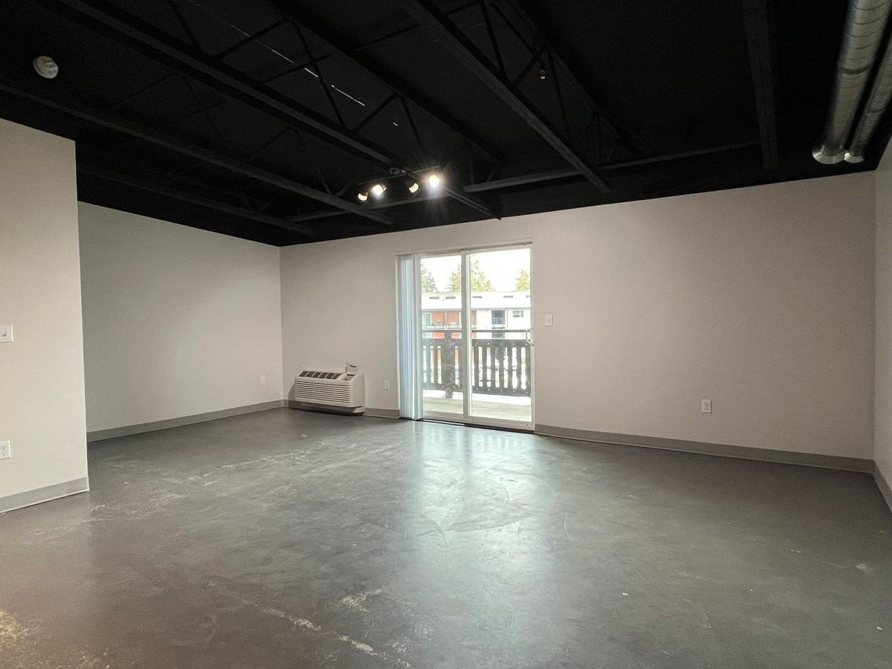 1026 W 1st St Unit D304 #D304 - Photo 2 of 6