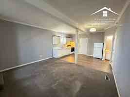 featured image of 808 Center St