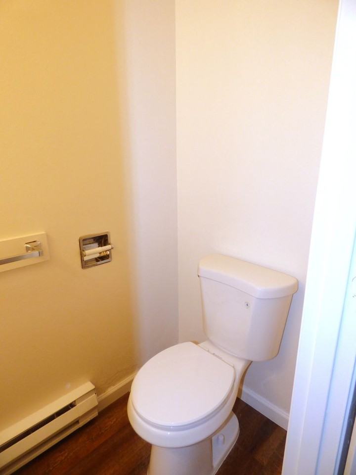 4024 Arleta Ave Ne - Photo 5 of 30