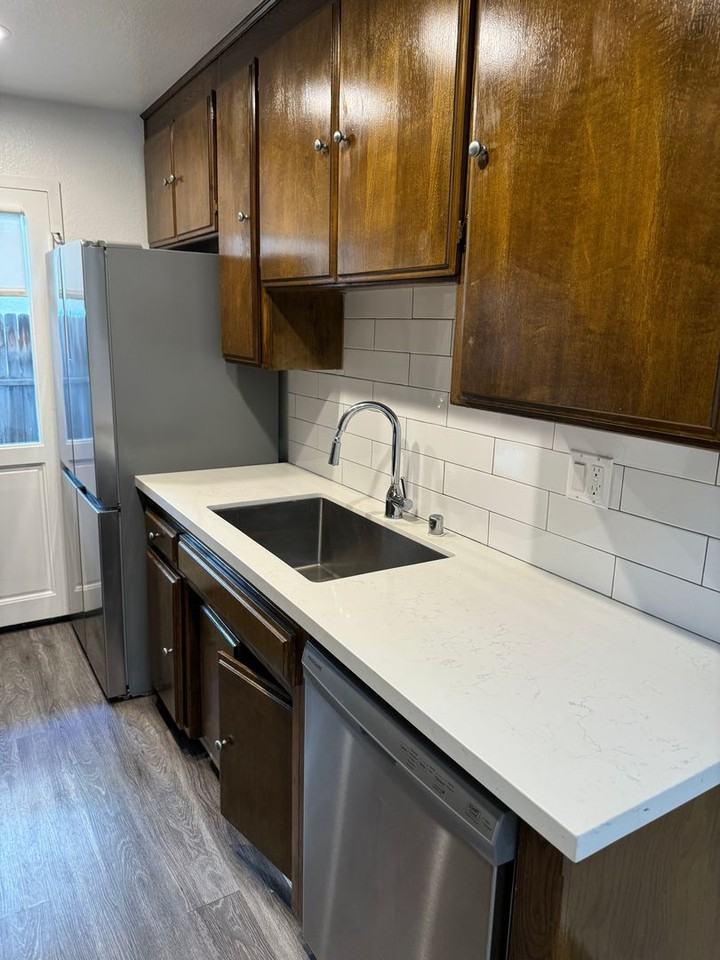 10651 Eastborne - Photo 2 of 8