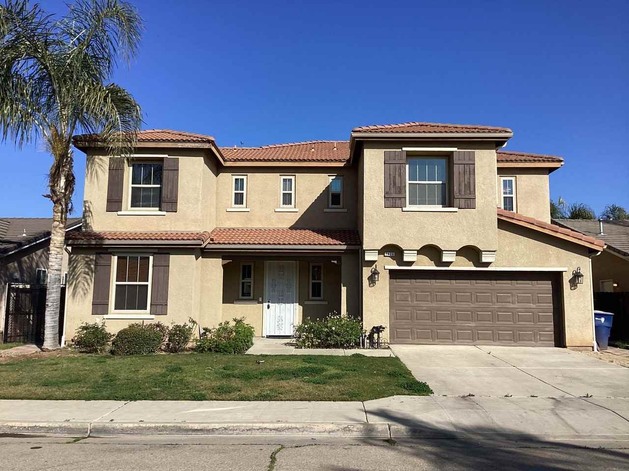 7426 E Redlands Ave - Photo 2 of 26