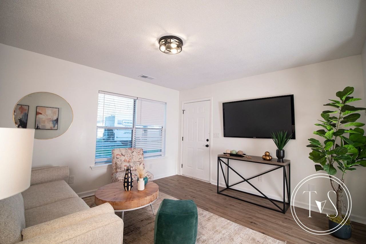 Orchard Hill* - Photo 7 of 41