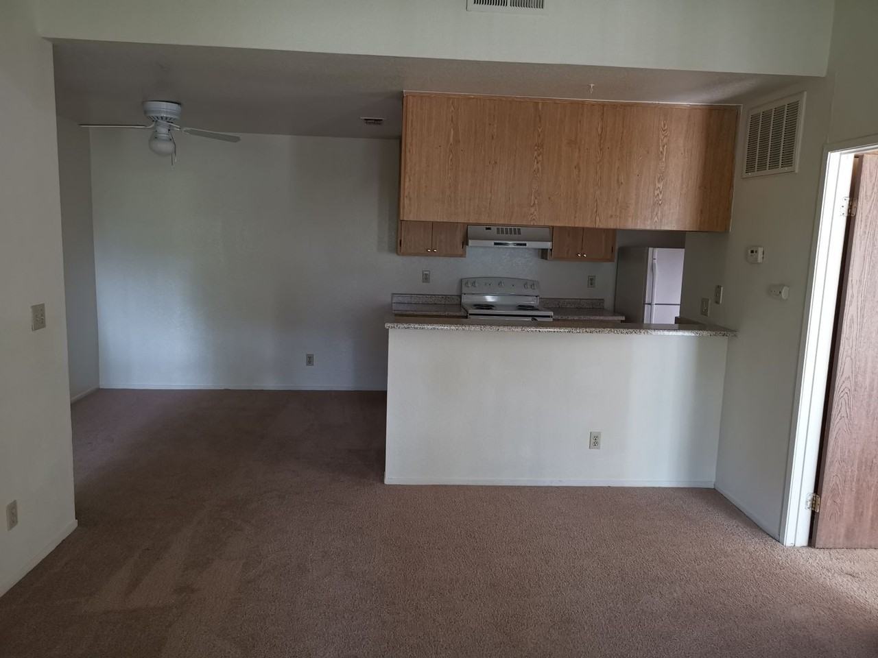 Sunrise Oaks Apartments - Photo 3 of 31