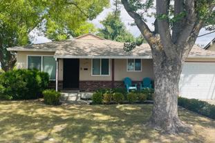 5621 Jacks Ln - Photo 1 of 1